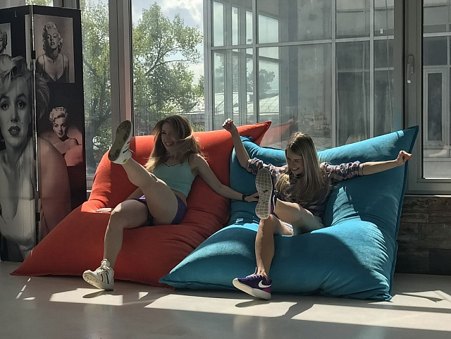 Кресло-матрас Рафт подойдет в любой интерьер 